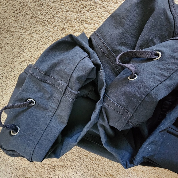 Athleta Lightweight Cargo Pant - Picture 2 of 11